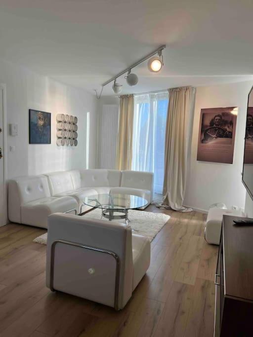 Charmant Appartement Au Look Design Монс Екстер'єр фото